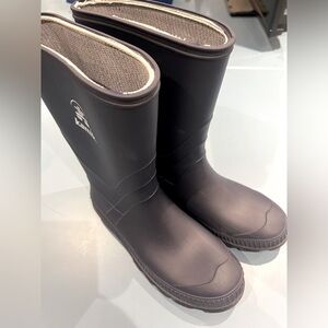 Navy Kamik Rain Boots, brand new